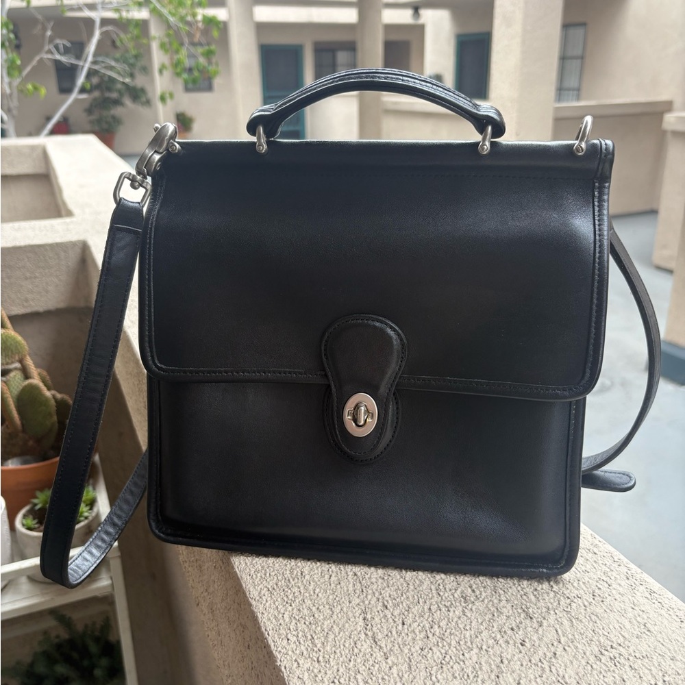 Willis Coach Vintage Bag